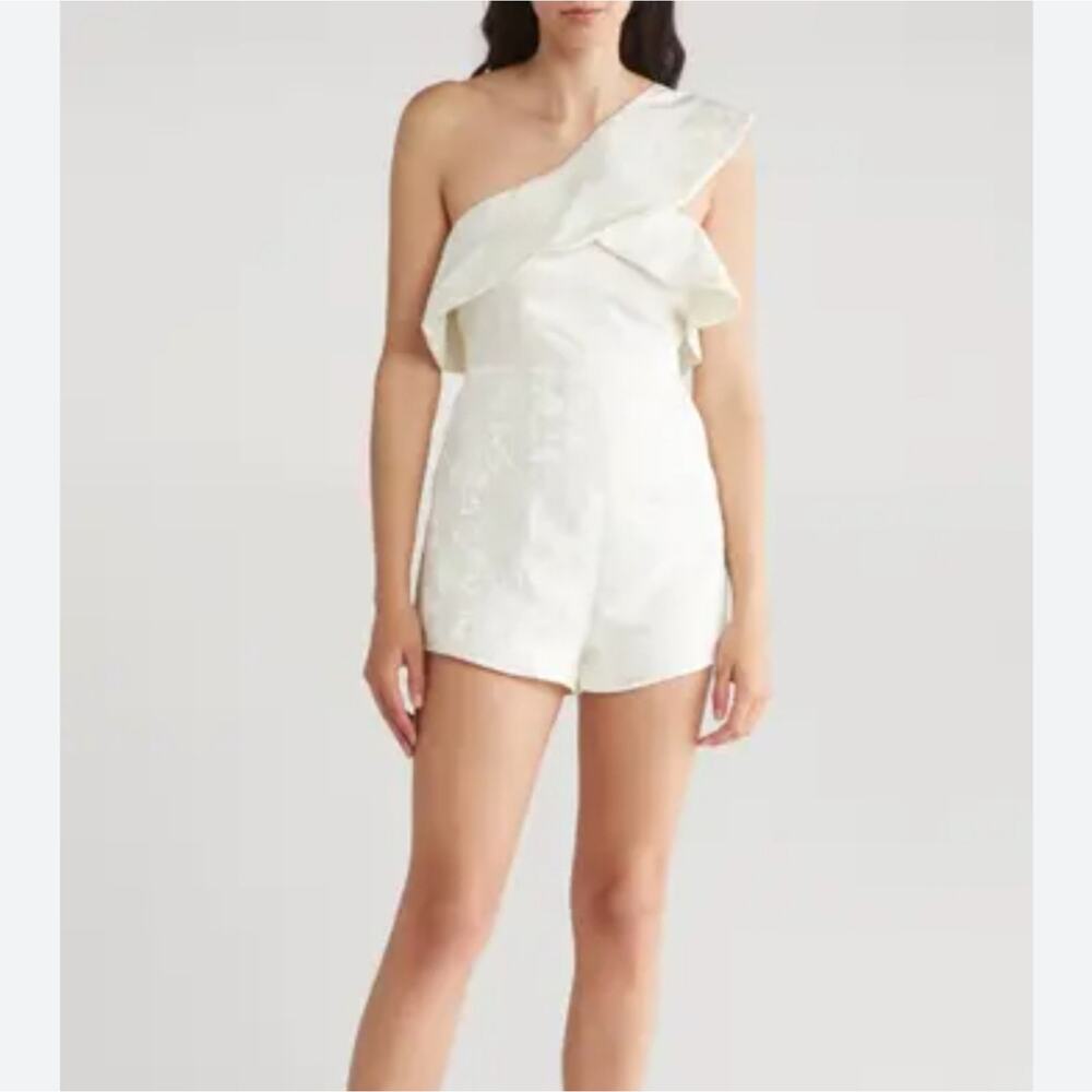 Sale !Lulu's One Shoulder Romper NWT